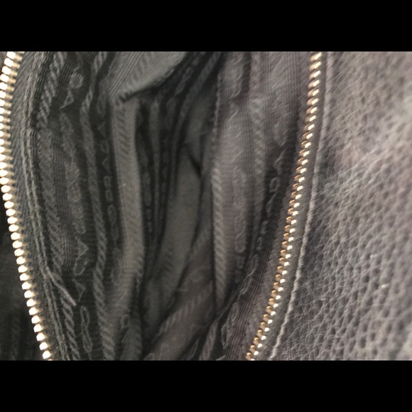 Prada tote-$1100 on another sellers closet - Picture 11 of 15